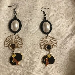Afro queen black cameo earrings